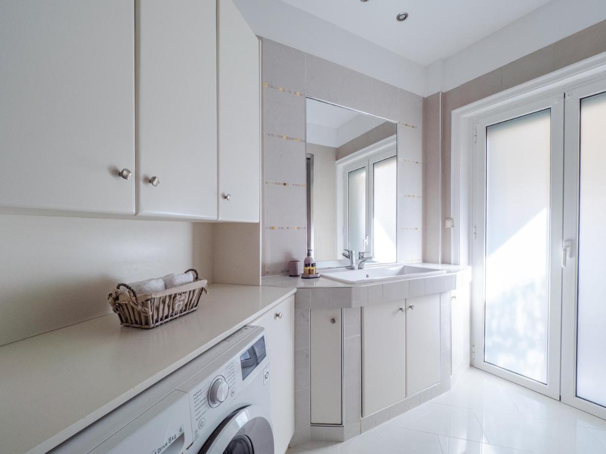 Aura Elegant Apartment Near Garitsa Bay Analipsis  Екстер'єр фото