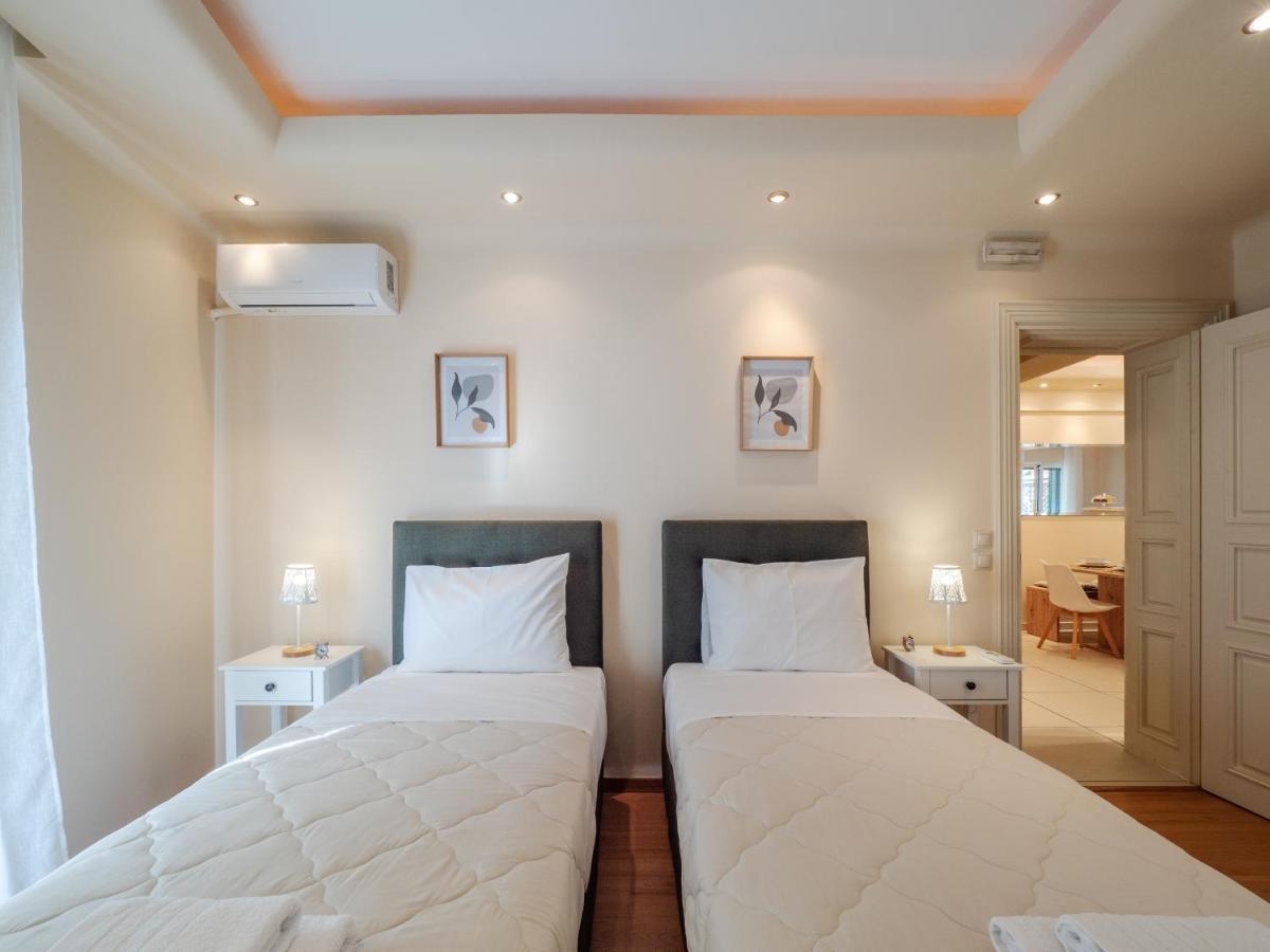 Aura Elegant Apartment Near Garitsa Bay Analipsis  Екстер'єр фото
