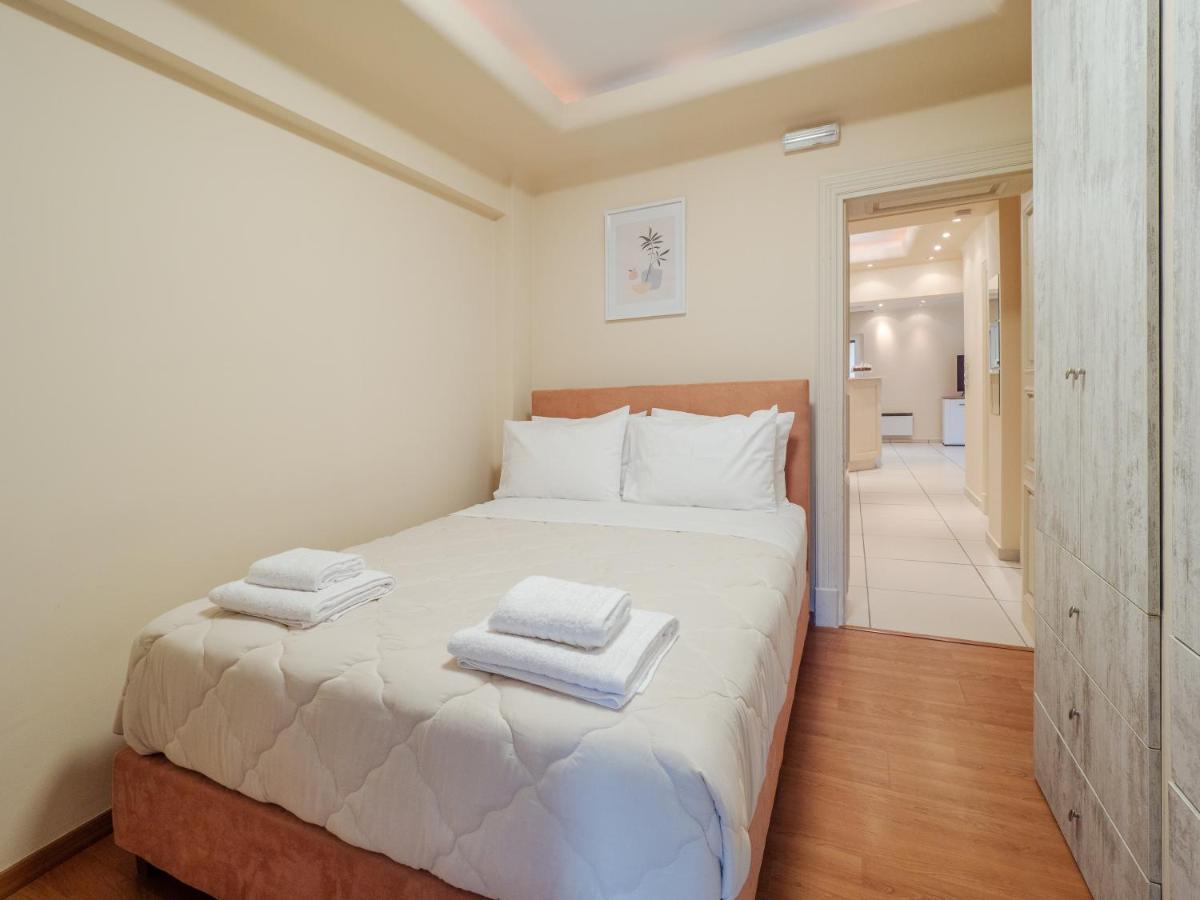 Aura Elegant Apartment Near Garitsa Bay Analipsis  Екстер'єр фото
